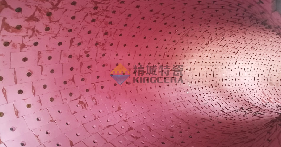 點(diǎn)焊裝卡式耐磨陶瓷彎頭