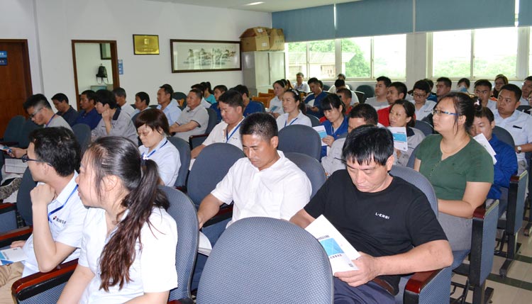 湖南精城特種陶瓷勞務有限公司|精城勞務公司